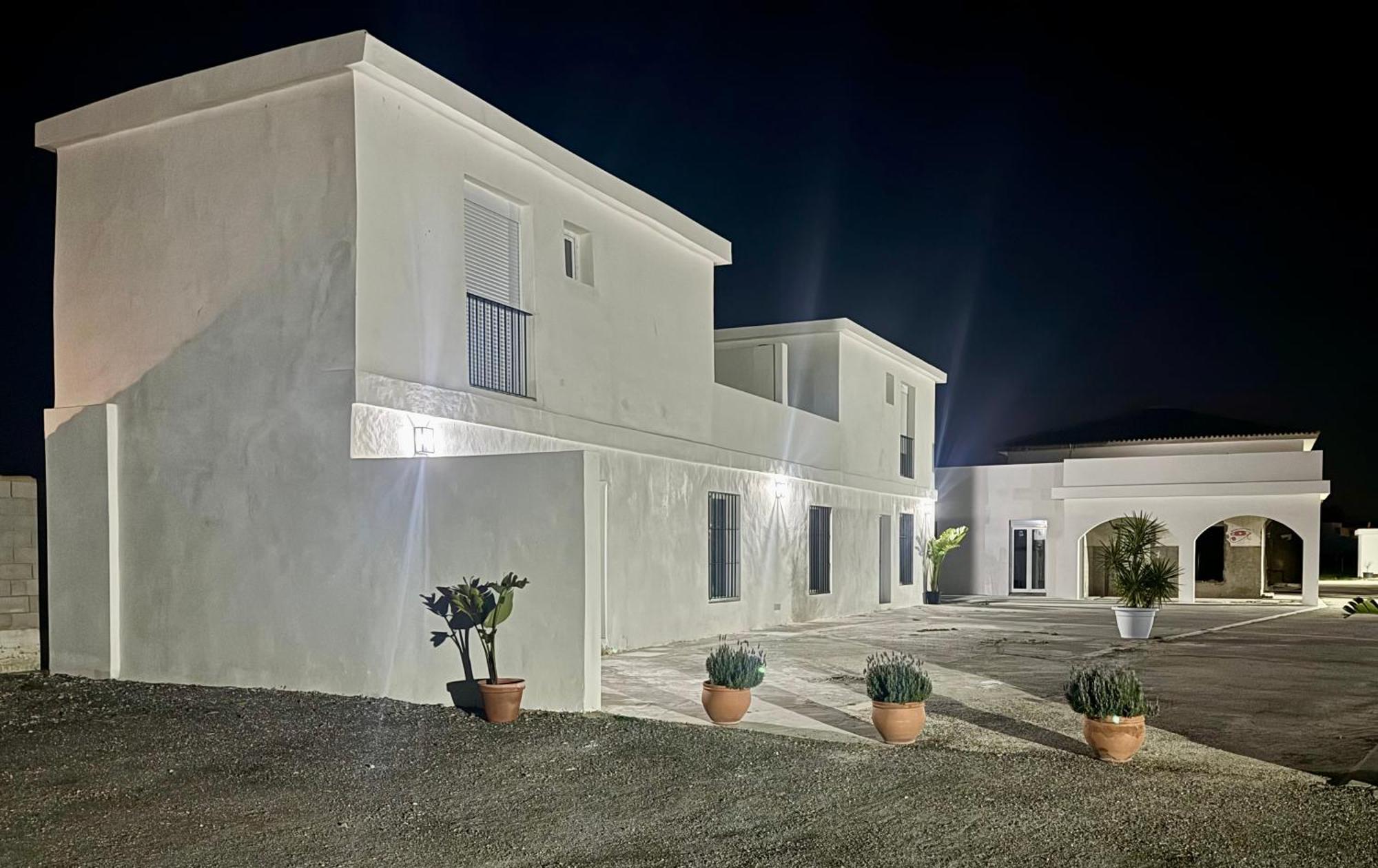 Apartamentos Munoz Fornell 2 Chiclana de la Frontera Buitenkant foto